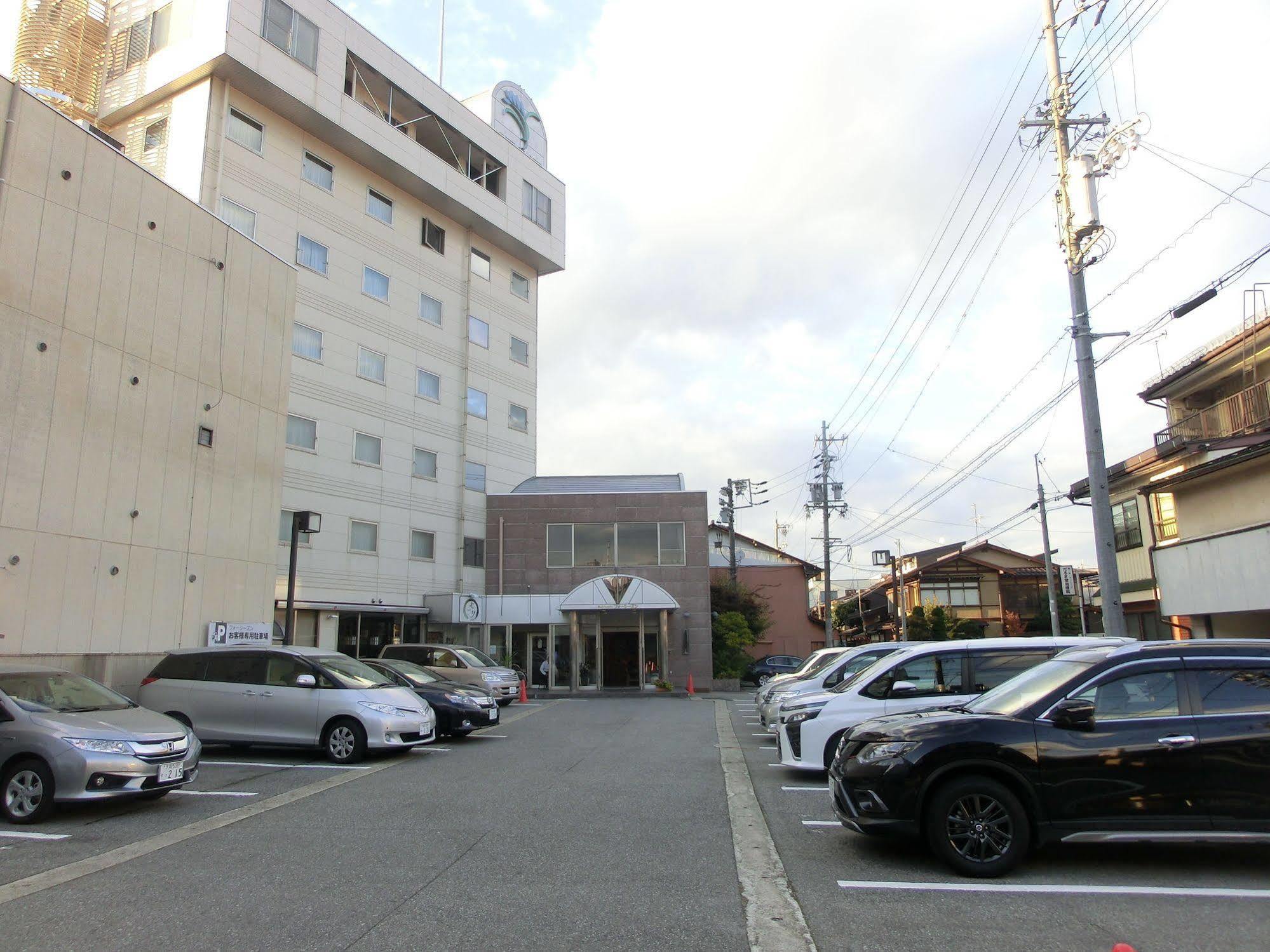 Takayama City Hotel Four Seasons Takayama (Gifu) Exterior foto